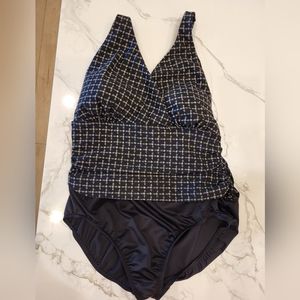 One piece swimsuit, 18W with sewn-in soft cup bra